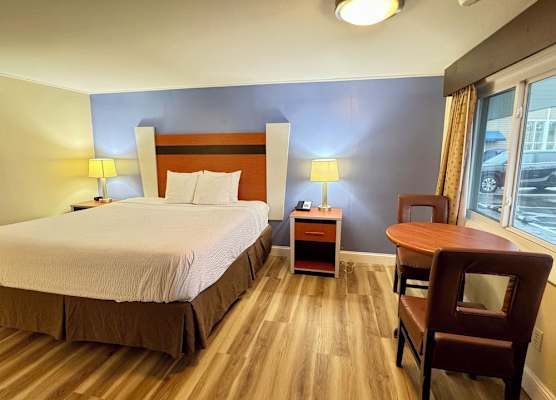 Days Inn by Wyndham - Cape Cod 1