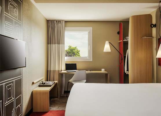 ibis Massy 1