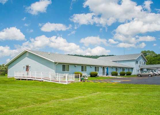 Econo Lodge Cuba I-86 1