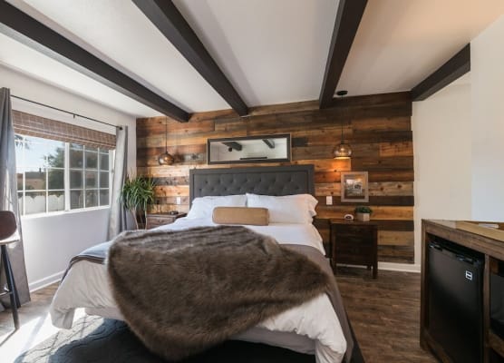 Shell Beach Inn 1