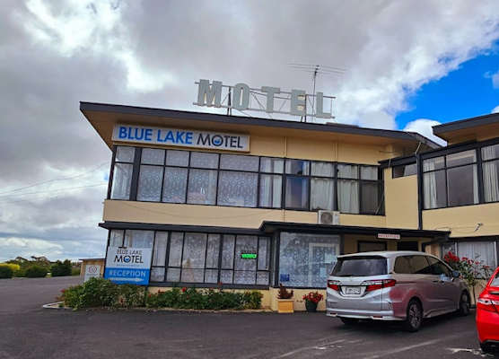 Blue Lake Motel 1