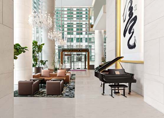 Hyatt Vancouver Downtown Alberni 1