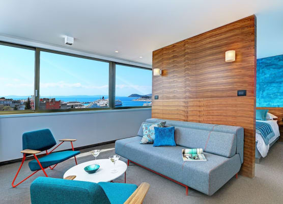 Horizon Luxury Suites & Design Rooms 1