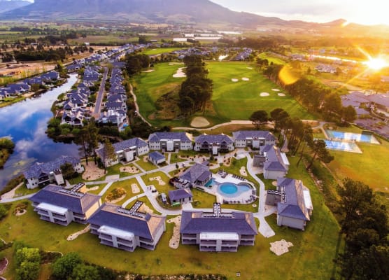 Pearl Valley Hotel 1