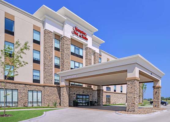 Hampton Inn & Suites Altoona-Des Moines by Hilton 1