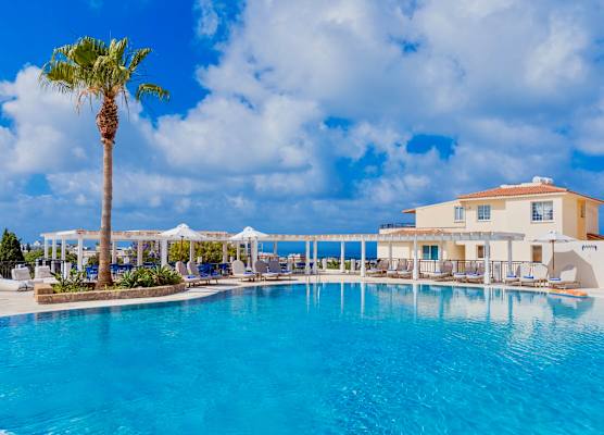 WellClub Resort - Wellness & SeaView Suites 1
