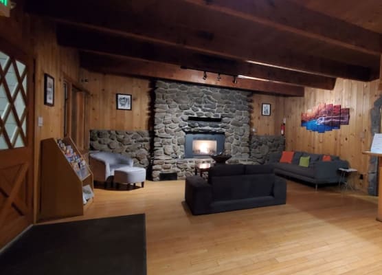 The Mammoth Inn 1