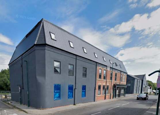 Commercial Hotel 1
