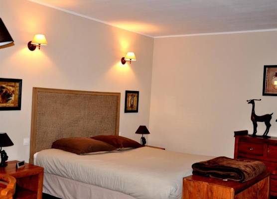 LOGIS HÔTEL-RESTAURANT - Le Moulin d'Artres 1