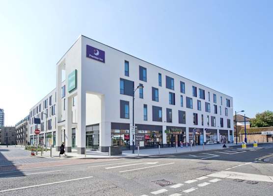 Premier Inn Addlestone 1