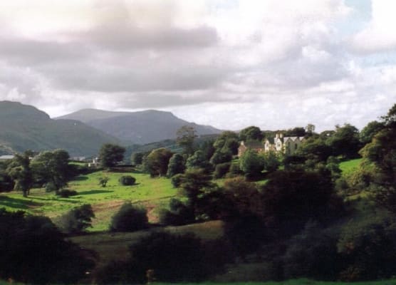 Woodhill House 1