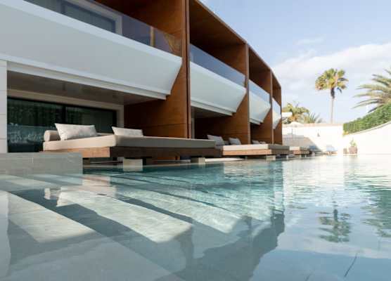 TenSuites - Adults Only 1