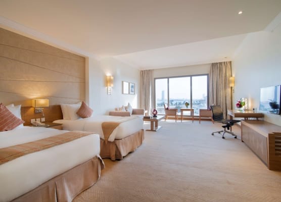 Golden Tulip Dammam Corniche Hotel 1