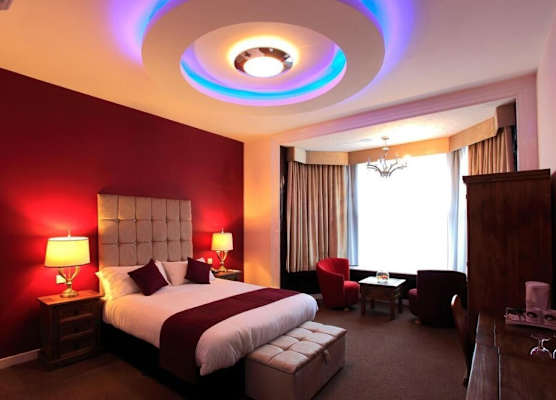 The Pearl Hotel 1