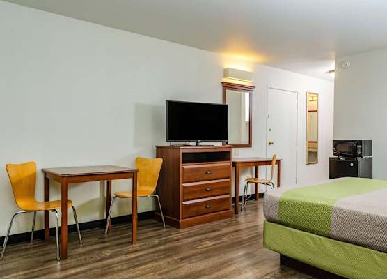 Motel 6 Oakdale, Ca 1