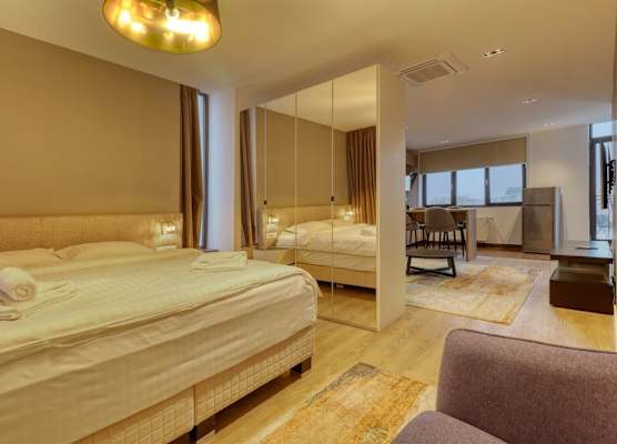 Uni88 Apartments Hotel 1