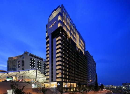 THE SINGULARI HOTEL & SKYSPA at UNIVERSAL STUDIOS JAPAN 1