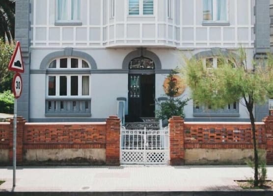 Alamar Salinas - Hostel 1
