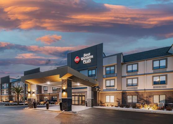 Best Western Plus Savannah Gateway 1