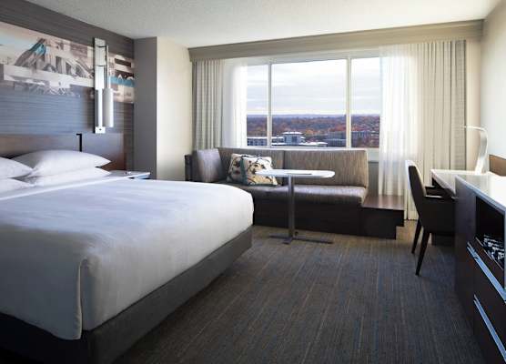 Kansas City Marriott Country Club Plaza 1