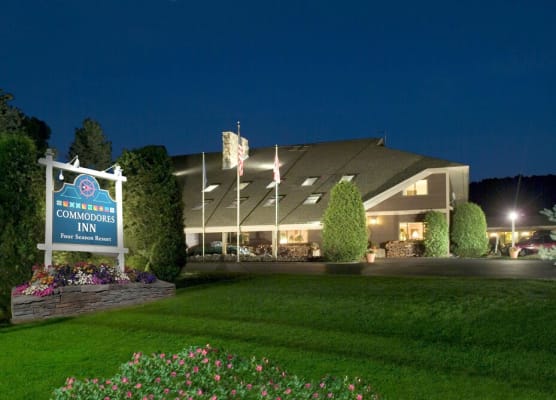 Commodores Inn 1