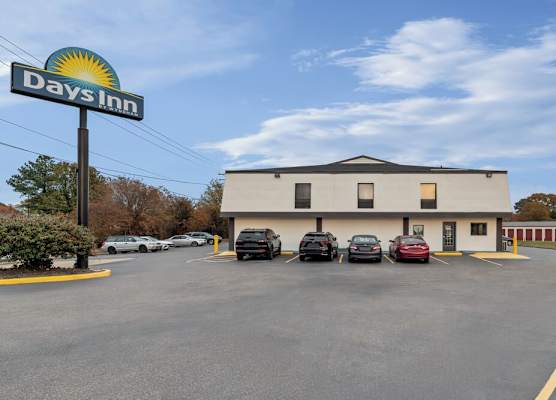Days Inn by Wyndham Chesapeake 1
