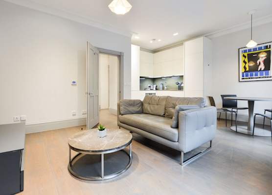 Soho Deluxe 1 Bedroom Apartment by Concept Apartments 1