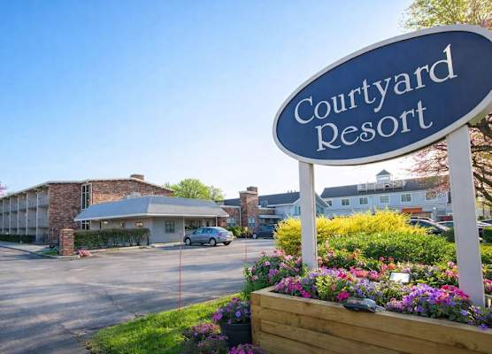 Courtyard Resort 1