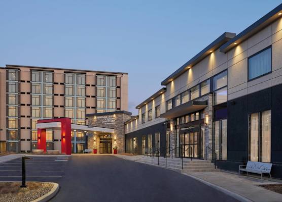 TownePlace Suites by Marriott Oshawa 1
