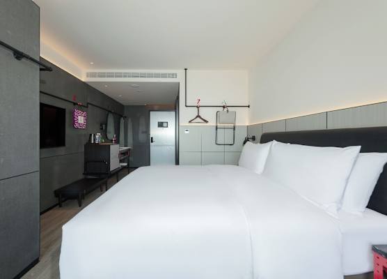 Moxy Chongqing 1