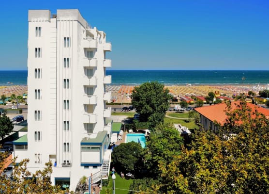 Hotel Aristeo Rimini fronte mare 1