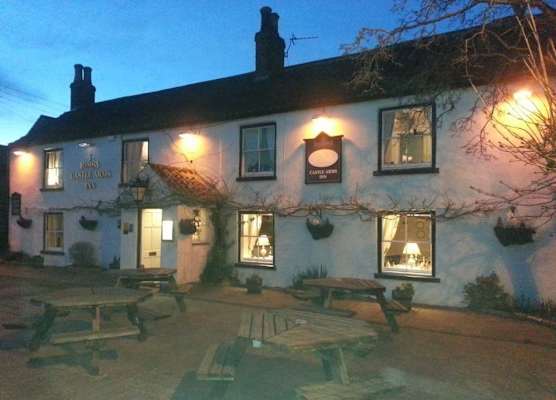 The Castle Arms Inn 1