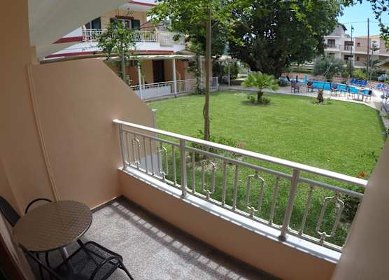 Kalias Hotel 1