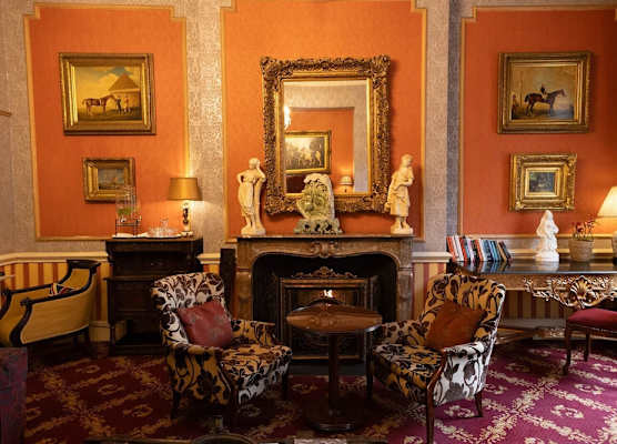 The Leonard Hotel 1