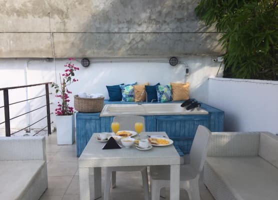 Juna Hotel Boutique 1