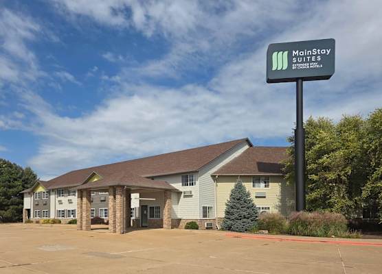 MainStay Suites LeClaire - Quad Cities 1
