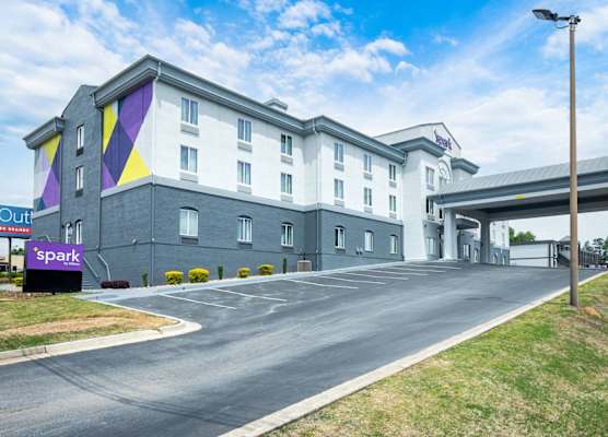 Spark by Hilton Commerce, GA 1