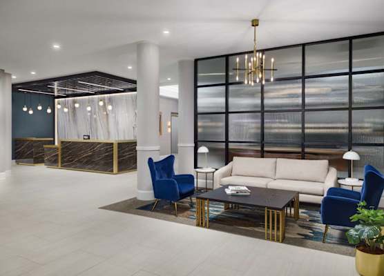 DoubleTree by Hilton Charlotte City Center 1