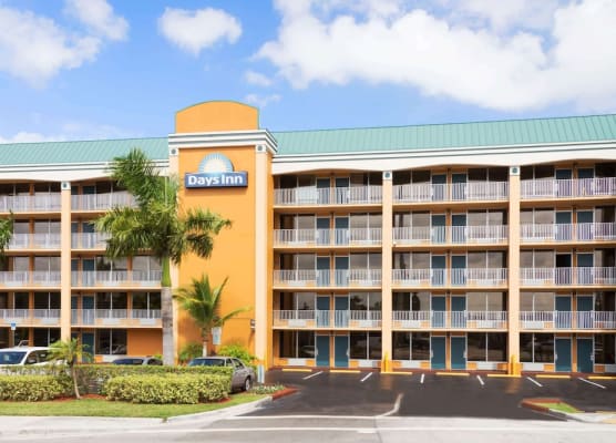 Days Inn by Wyndham Fort Lauderdale-Oakland Park Airport N 1