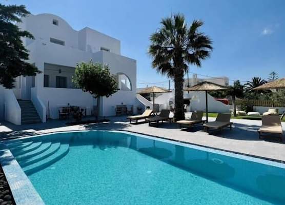 Santorini Villatzio Suites 1