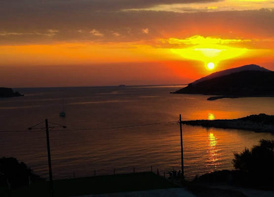 Poseidon Apartments and Villas by the Sea 1