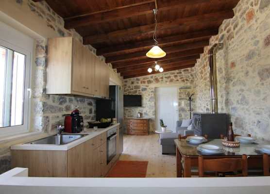 Malia Stone Residence - Secluded Cozy Retreat 1