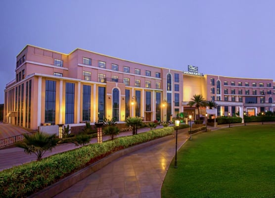 The Gaurs Sarovar Premiere 1
