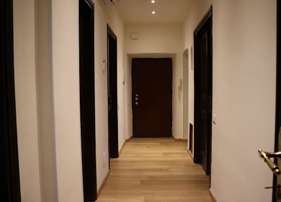 R.T. HOUSE'S 1