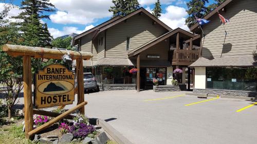 Banff International Hostel 1