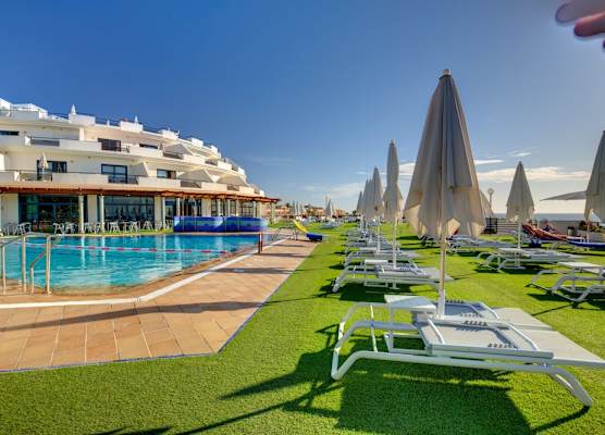 SBH Crystal Beach Hotel & Suites - Adults Only 1