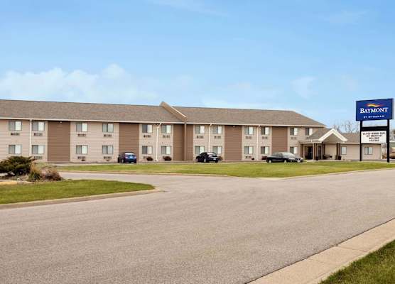 Baymont by Wyndham Sioux Falls West (67058) Sioux/ Near Airport 1