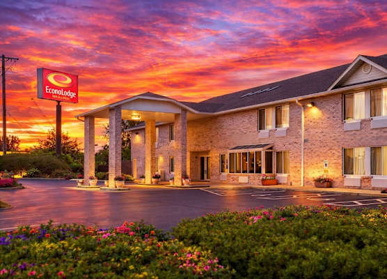 Econo Lodge Inn & Suites Fairview Heights St Louis 1