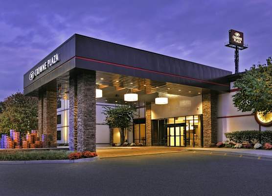 Crowne Plaza SUFFERN-MAHWAH by IHG 1
