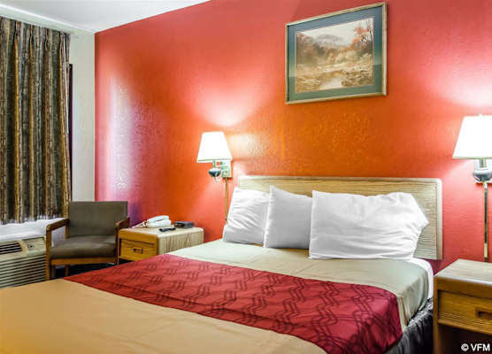 Rodeway Inn Wormleysburg - Harrisburg 1